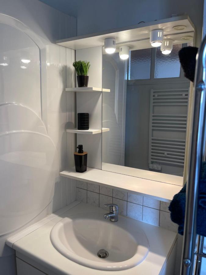 Studio Cosy Avec Parking Et Wifi Gratuit Bagnoles de l'Orne Normandie Exterior foto